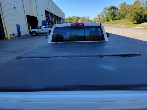 Used 2009 Dodge Ram 1500 Truck ST image 9