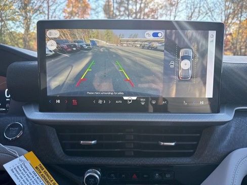 New 2026 Ford Explorer Platinum w/ LUX Leather Package image 18