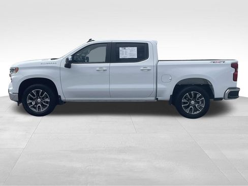 Used 2025 Chevrolet Silverado 1500 LT AWD/4WD image 7
