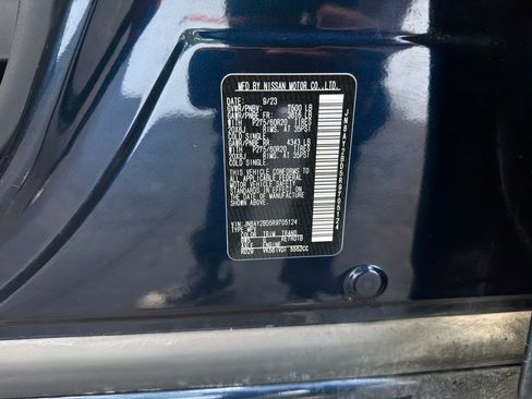 Used 2024 Nissan Armada SL AWD/4WD image 35