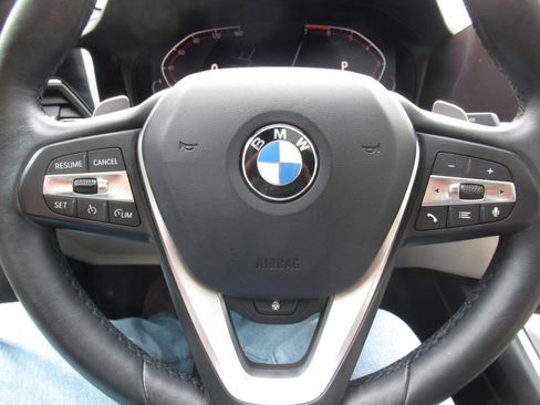 Used 2022 BMW 330i xDrive Sedan w/ Premium Package image 33