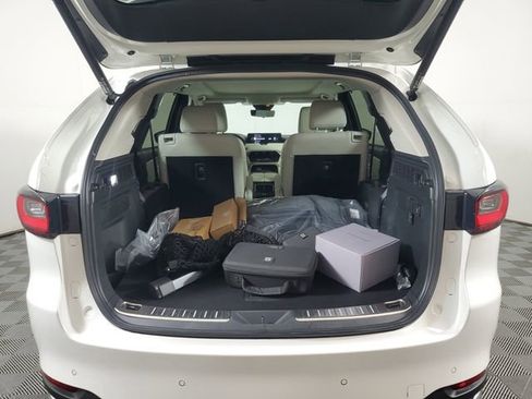 Certified 2025 MAZDA CX-90 3.3 Turbo w/ Premium Plus Pkg image 9