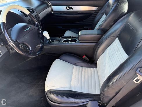 Used 2003 Ford Thunderbird Deluxe image 12