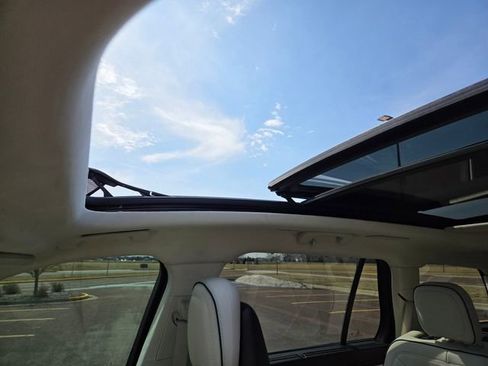 Used 2020 Lincoln Aviator Black Label w/ Dynamic Handling Package image 35