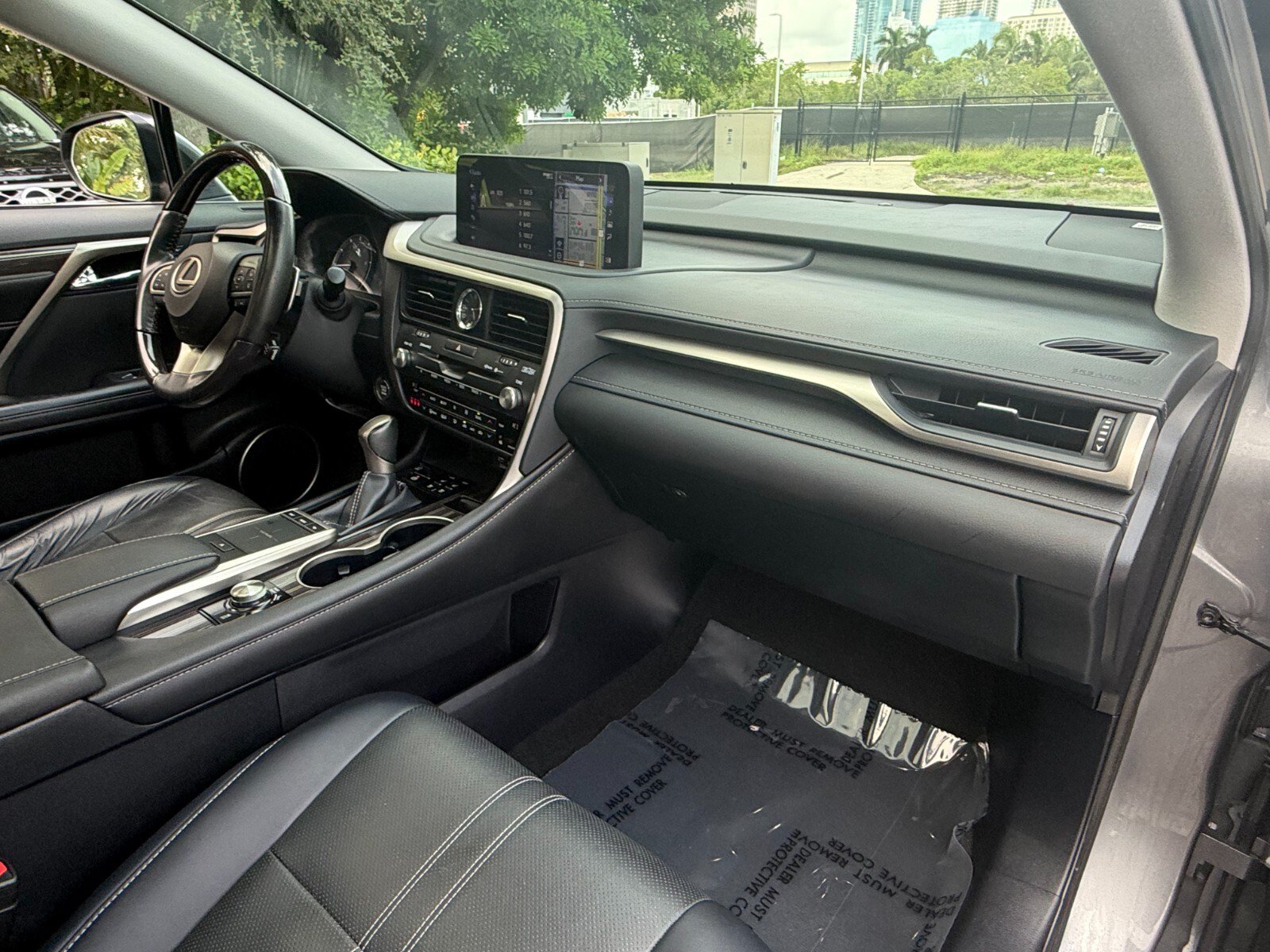 Used 2020 Lexus RX 350 FWD w/ Luxury Package image 18
