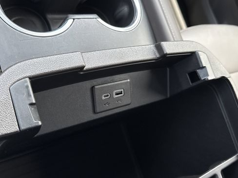 Used 2023 Chevrolet Tahoe LT RWD image 28