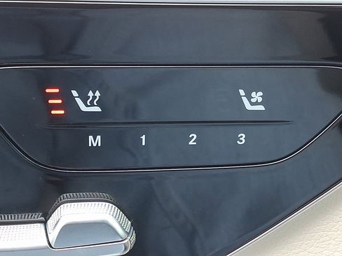 Certified 2022 Mercedes-Benz C 300 4MATIC Sedan image 25