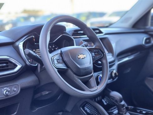 Used 2023 Chevrolet TrailBlazer LT image 14