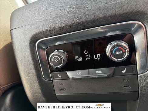 Used 2025 Chevrolet Suburban High Country w/ Sun And Tow Package image 26