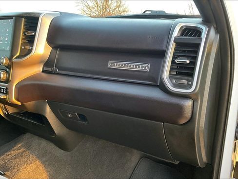 Used 2024 RAM 2500 Big Horn w/ Off Road Package image 15