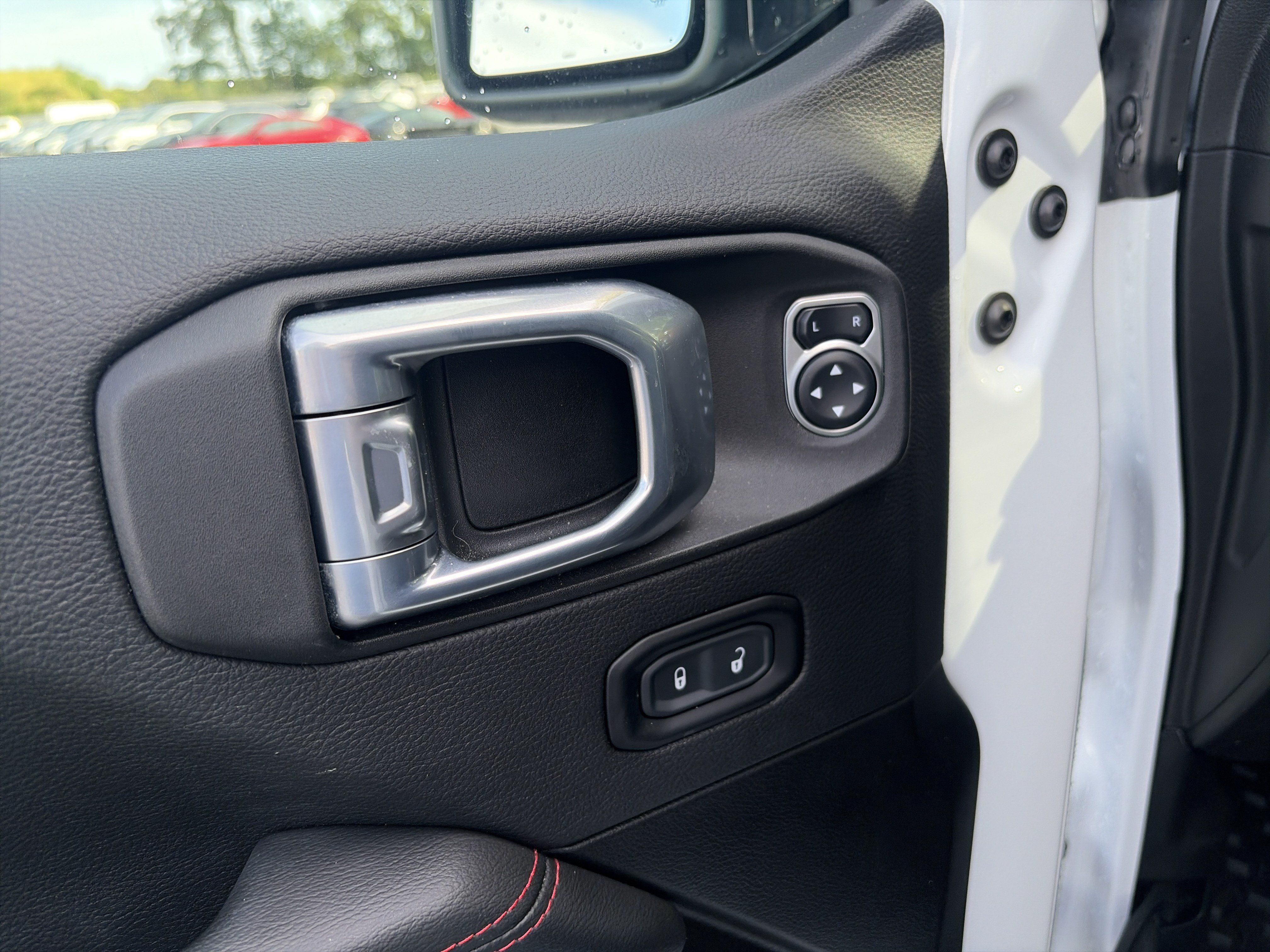Used 2021 Jeep Wrangler Rubicon AWD/4WD image 18