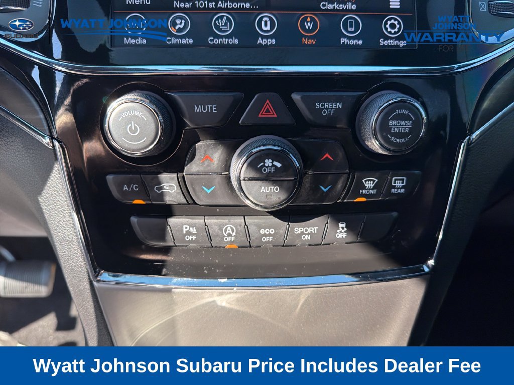 Used 2022 Jeep Grand Cherokee Limited AWD/4WD image 25