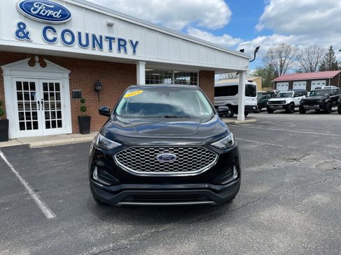 Used 2024 Ford Edge SEL w/ Convenience Package AWD/4WD image 2