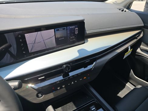 New 2025 Nissan Murano SL w/ Cargo Package image 35