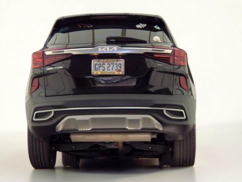 Used 2023 Kia Seltos SX AWD/4WD image 7