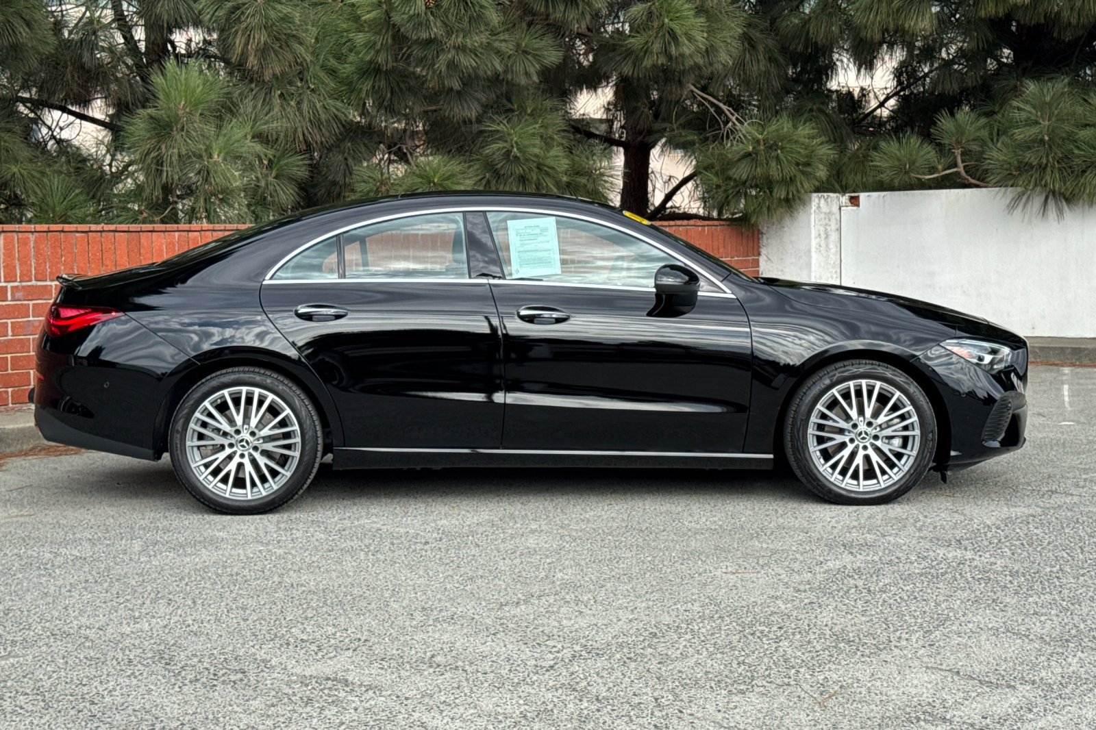 Certified 2024 Mercedes-Benz CLA 250 4MATIC image 3