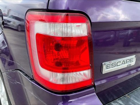 Used 2011 Ford Escape XLT image 19
