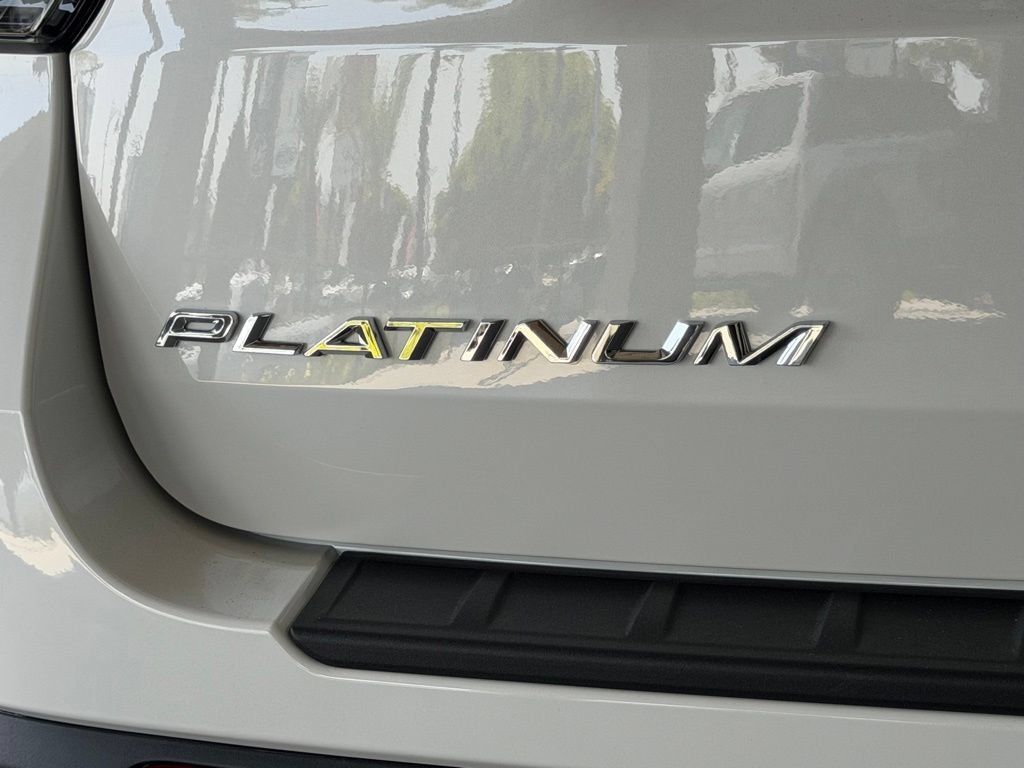 New 2026 Ford Explorer Platinum w/ LUX Leather Package AWD/4WD image 6