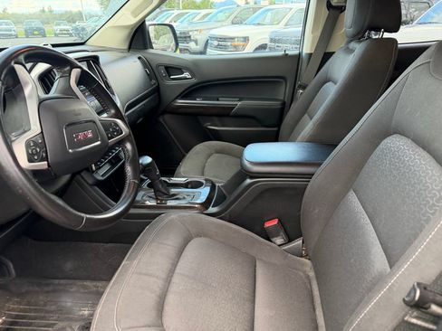 Used 2021 GMC Canyon Elevation w/ Driver Alert Package AWD/4WD image 3