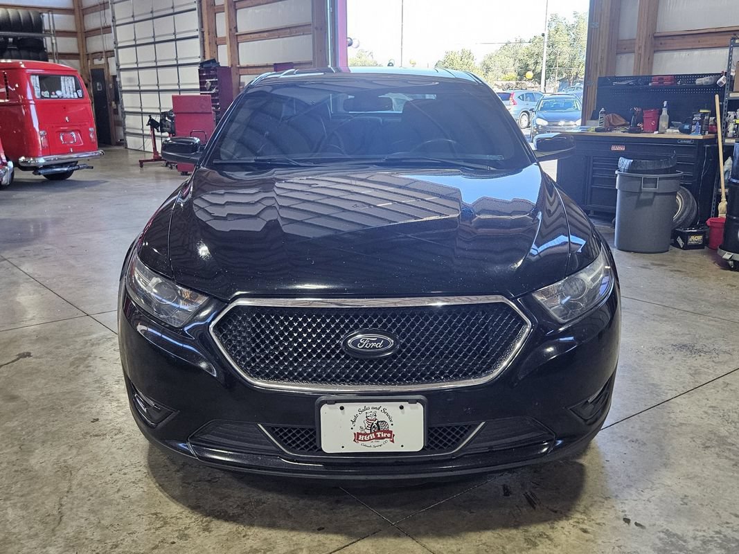 Used 2017 Ford Taurus SHO AWD/4WD image 11