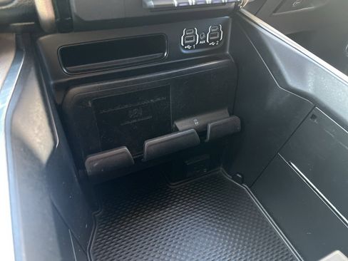 Used 2020 RAM 1500 Laramie image 19