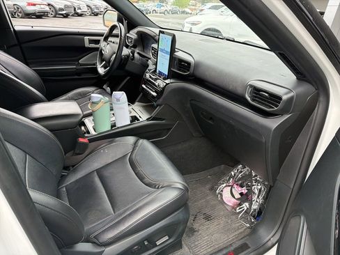 Used 2021 Ford Explorer ST w/ Equipment Group 401A image 9