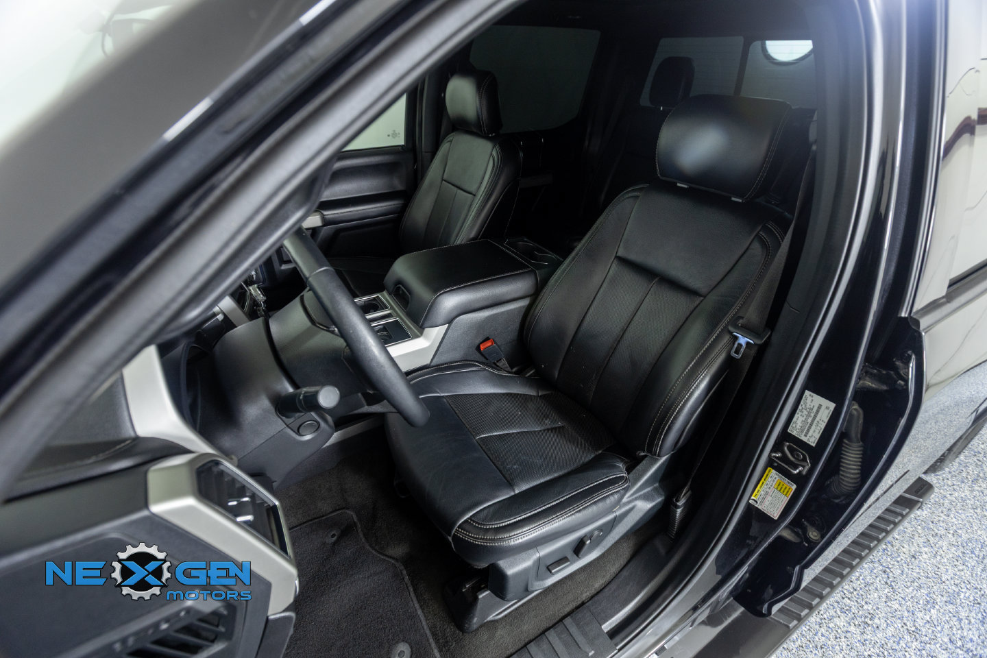 Used 2020 Ford F150 Lariat w/ Equipment Group 502A Luxury AWD/4WD image 22