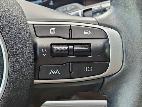 Used 2024 Kia Sportage EX FWD image 13