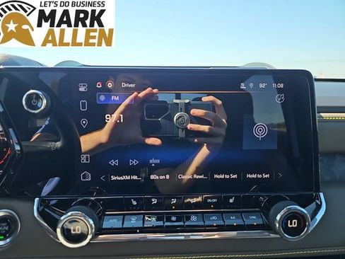 Used 2024 Chevrolet Colorado ZR2 AWD/4WD image 13