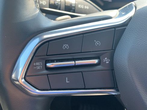 Certified 2025 Chevrolet Equinox LT AWD/4WD image 10