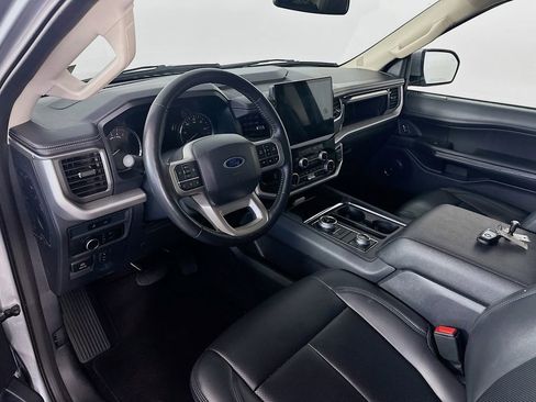 Used 2024 Ford Expedition Max XLT AWD/4WD image 29