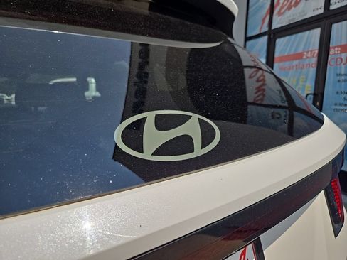 Used 2025 Hyundai Tucson SEL FWD image 20