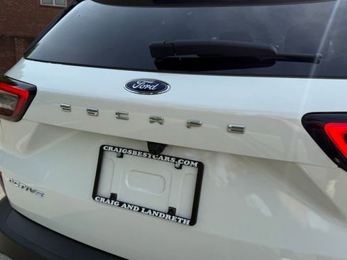 Used 2023 Ford Escape Active w/ Cold Weather Package image 9