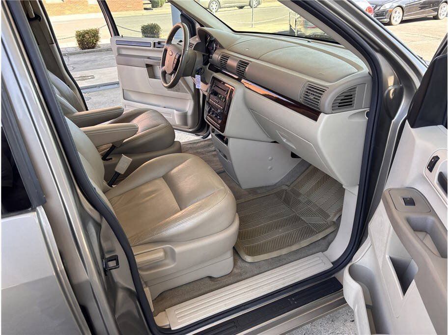 Used 2006 Ford Freestar SEL FWD image 15
