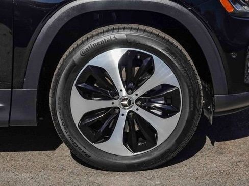 Used 2024 Mercedes-Benz GLB 250 GLB 250 image 10