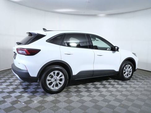 Certified 2025 Ford Escape Active AWD/4WD image 8