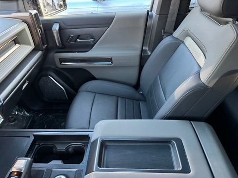 Used 2024 GMC Hummer EV 3X w/ LPO, Illumination Package AWD/4WD image 34