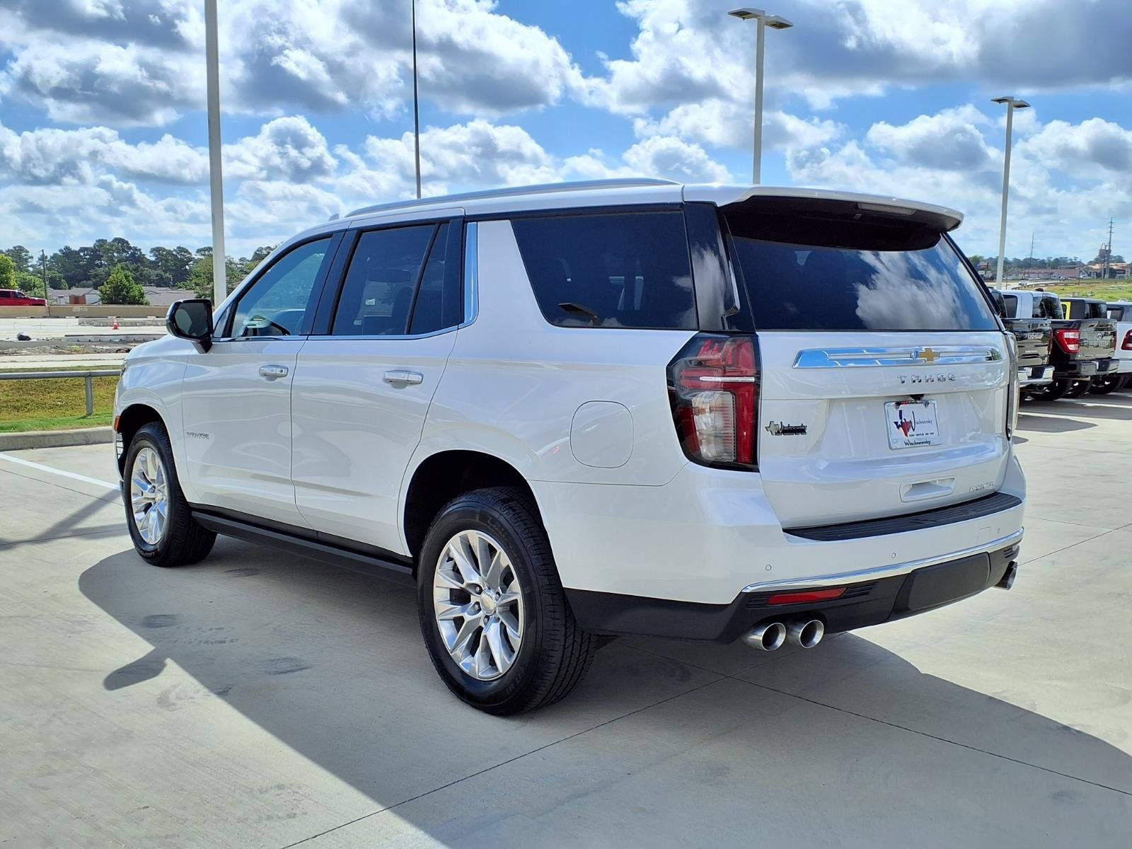 Used 2023 Chevrolet Tahoe Premier RWD image 2
