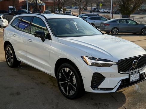 New 2026 Volvo XC60 B5 Plus w/ Climate Package image 6