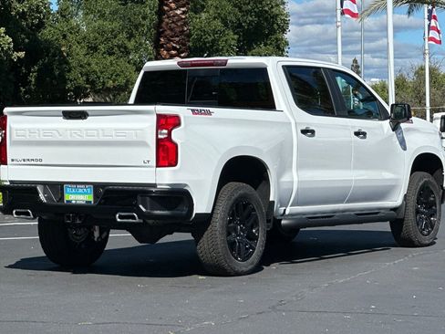 New 2026 Chevrolet Silverado 1500 LT Trail Boss w/ Safety Package AWD/4WD image 3
