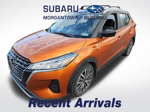 Used 2024 Nissan Kicks SV w/ Interior Electronics Package FWD image 1