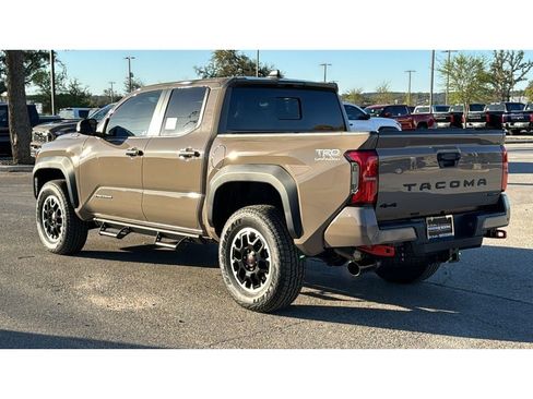 New 2026 Toyota Tacoma TRD Off-Road AWD/4WD image 6