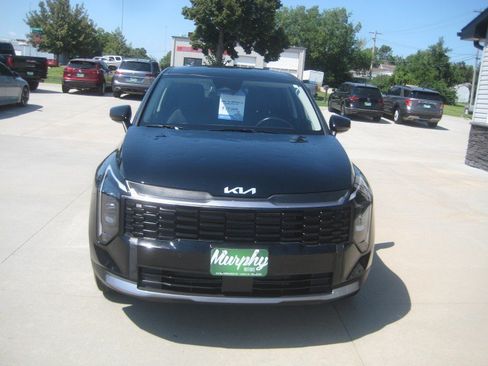 Used 2026 Kia Sportage LX AWD/4WD image 3