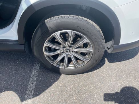 Used 2024 Mercedes-Benz GLC 300 image 30