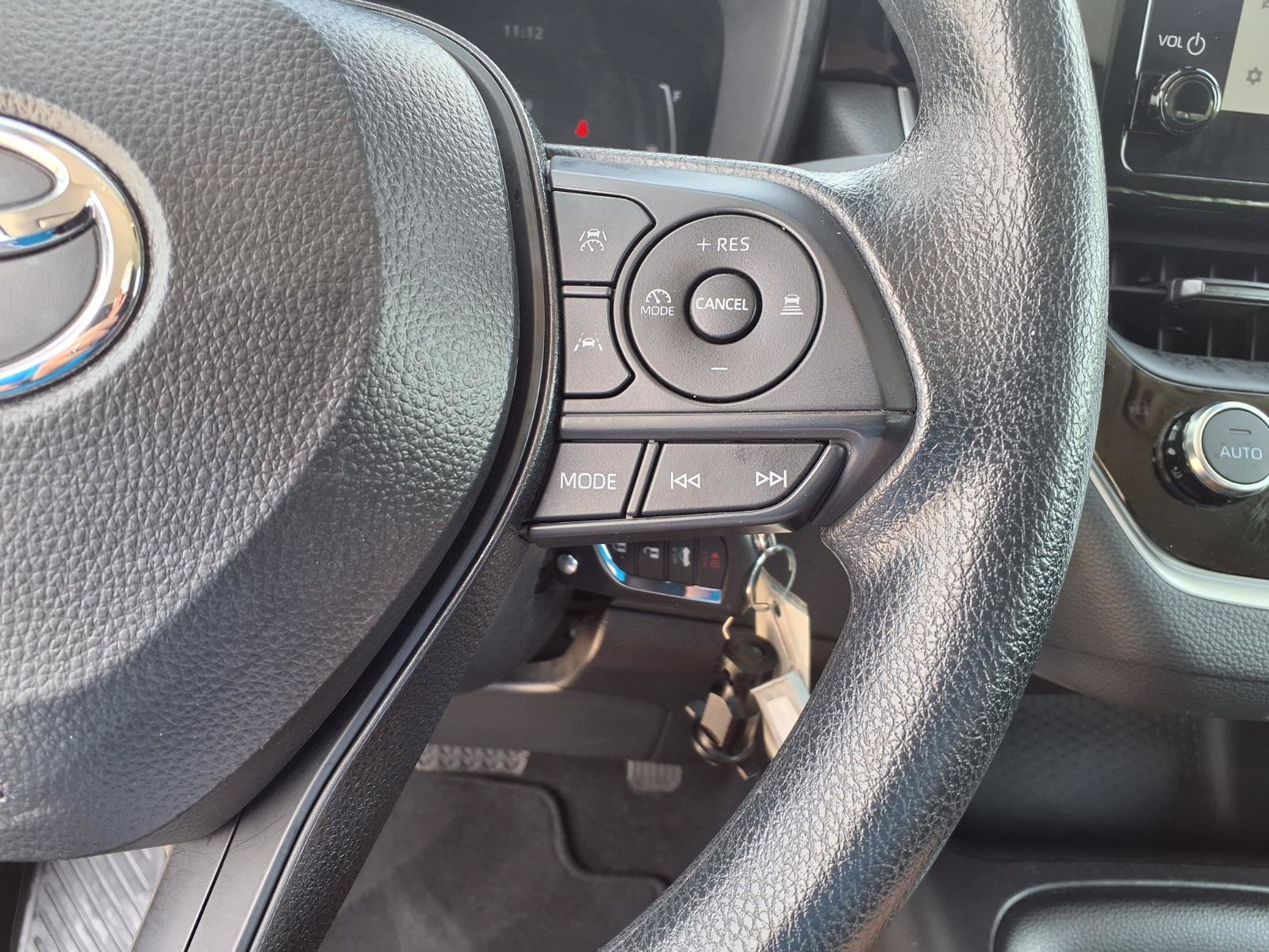 Used 2026 Toyota Corolla LE FWD image 19