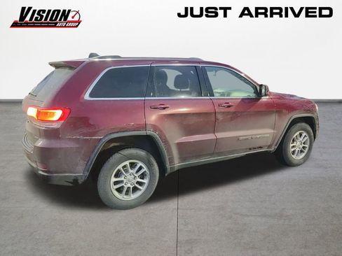 Used 2019 Jeep Grand Cherokee Laredo image 5