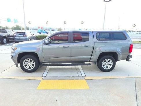 Used 2022 Chevrolet Colorado LT w/ Safety Package RWD image 7