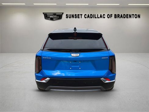New 2026 Cadillac Optiq Luxury 2 image 5