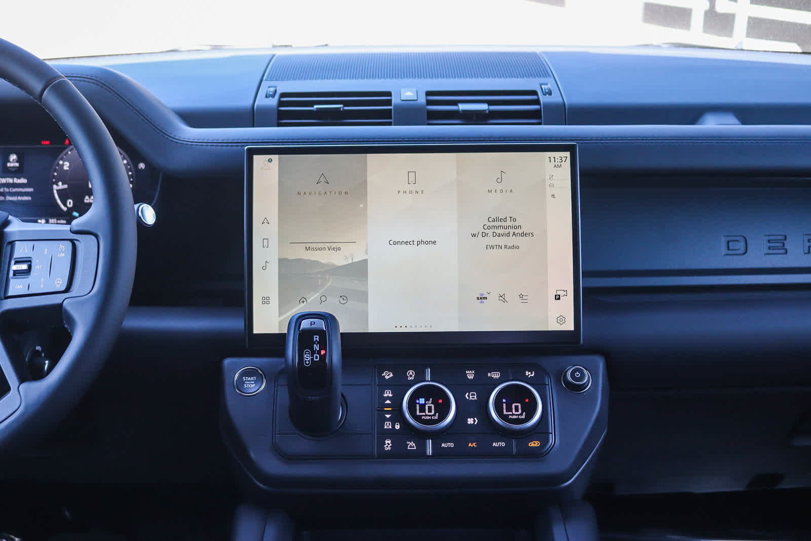 New 2026 Land Rover Defender 110 S AWD/4WD image 11