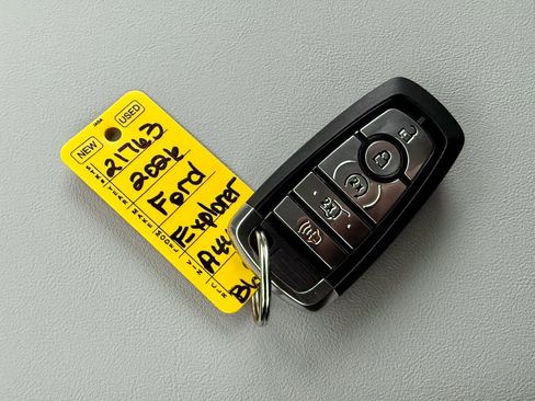 New 2026 Ford Explorer Platinum w/ LUX Leather Package image 38